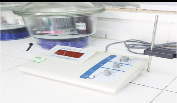 Compteur de conductivit&eacute;