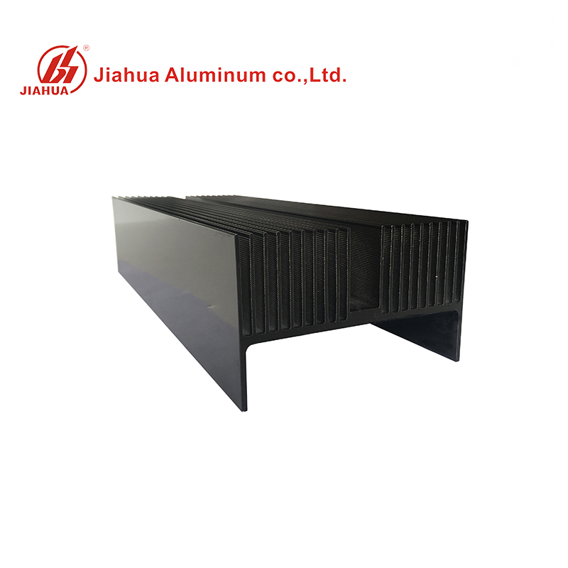 Profils en aluminium anodisés noirs de radiateur de tube de barre de radiateur en aluminium expulsé pour l'usage industriel