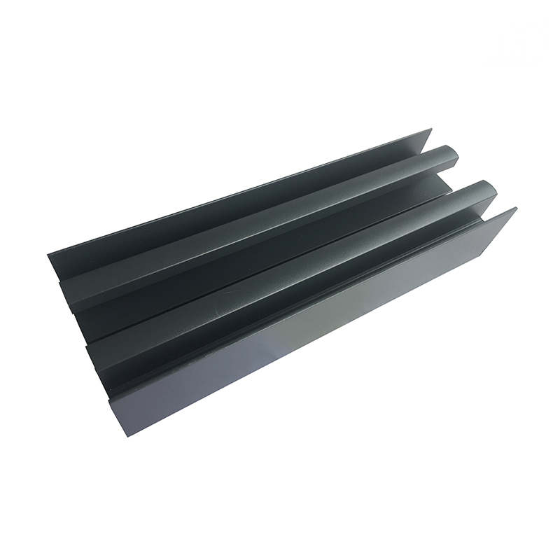 Profils d'extrusions de cadre de fenêtre en aluminium 6063 avec prix de couleur gris enduit de poudre par kg