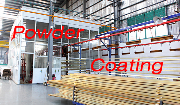 L'avantage du revêtement en poudre pour les profilés en aluminium à rupture de pont thermique